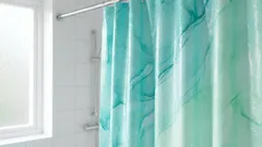 Verabschieden Sie sich vom Duschvorhang: Eine trendigere Alternative sieht besser aus und hält länger